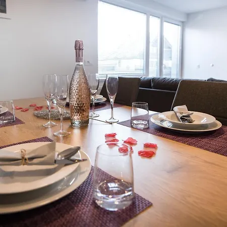 Apartma Lida 2 شقة بليد