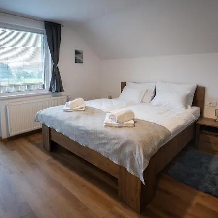 Apartma Lida 2 *